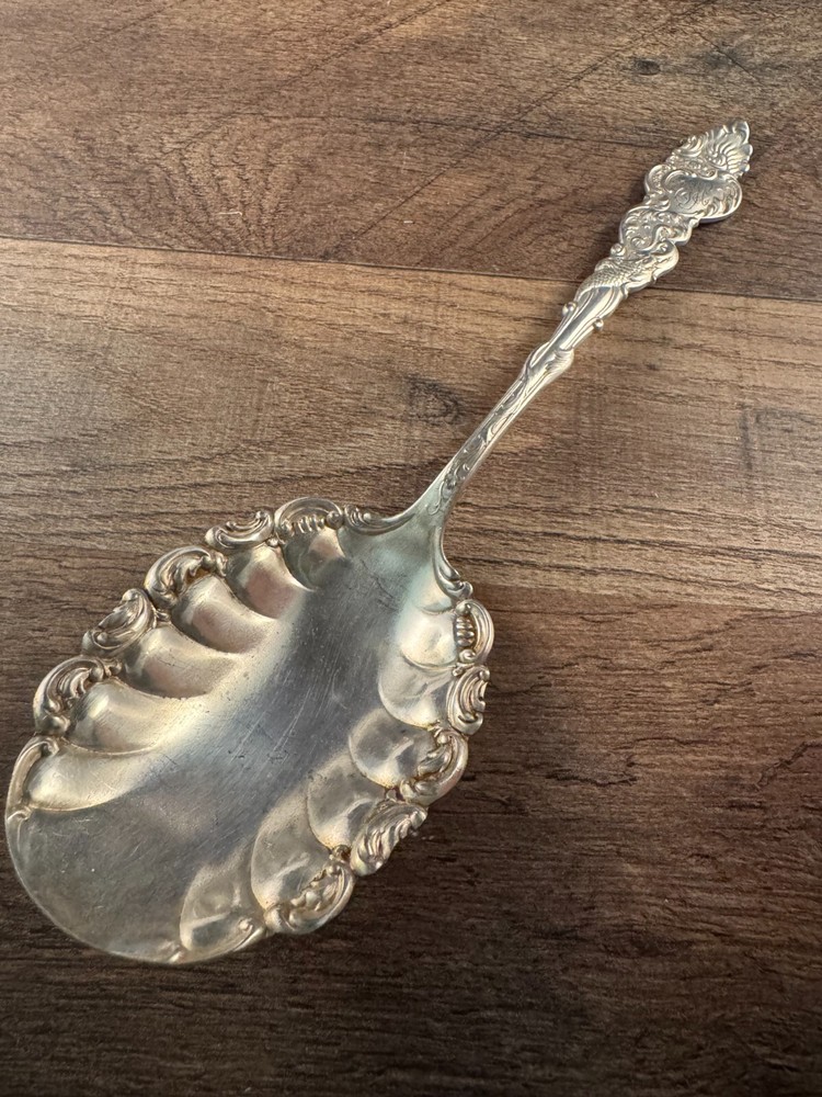 1847 Rogers Bros Columbia Pattern Bonbon Scoop Casserole Spoon Server