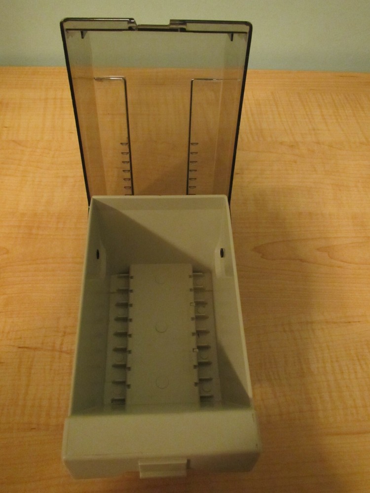 Vintage MediaMate 3.5" Floppy Disk Storage Container