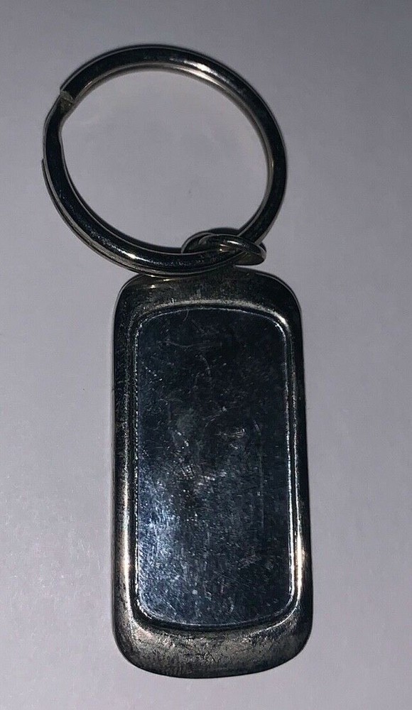 SILVER RECTANGLE PENDANT KEYCHAIN
