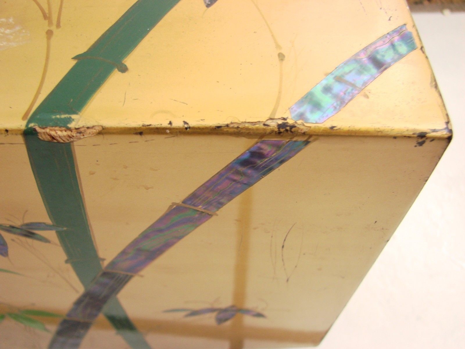 Sharp PF116 PAGODA Tube Radio – Gold Lacquer Bamboo Design – WORKING