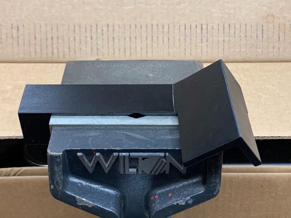 Blacksmith Vise Wedge Animal Head Working Tool Anvil 45° Offset Point
