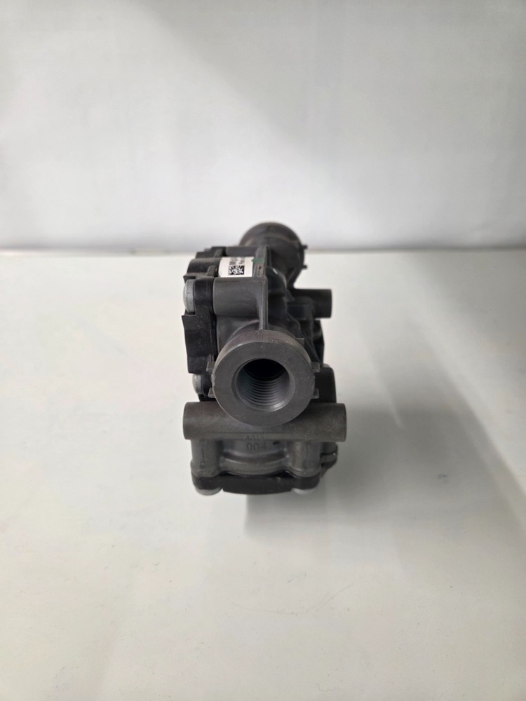2017-2018 Volvo VNL ABS Module 85143184