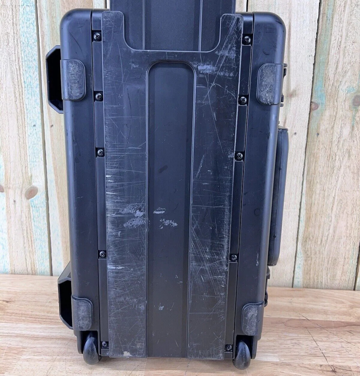 SKB 3I2011-8 iSeries Waterproof Utility Case Handheld Black Good Condition AB