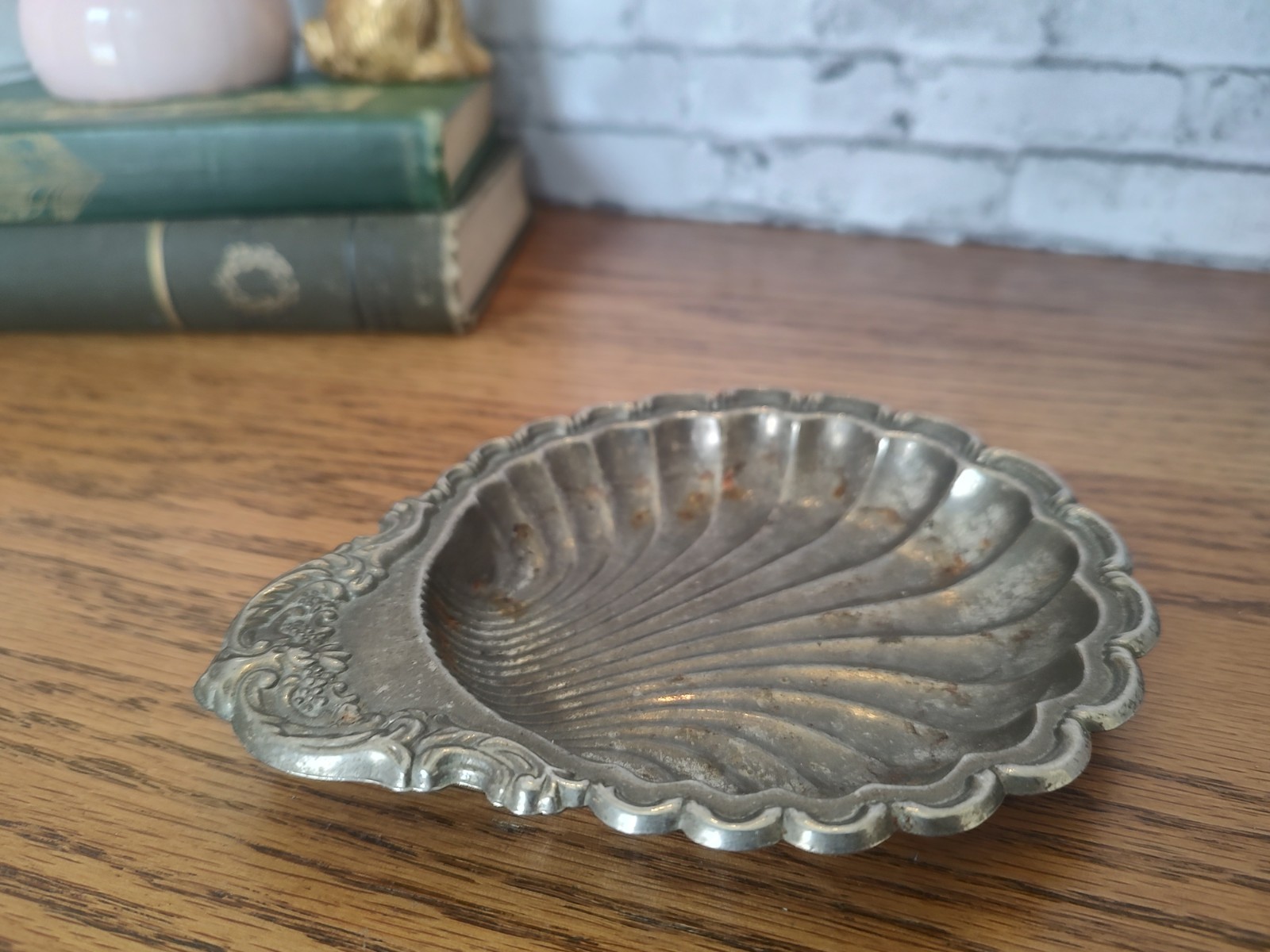 Silver Plate Sea Shell Serving Soap Dish Footed Beach Resort Vtg