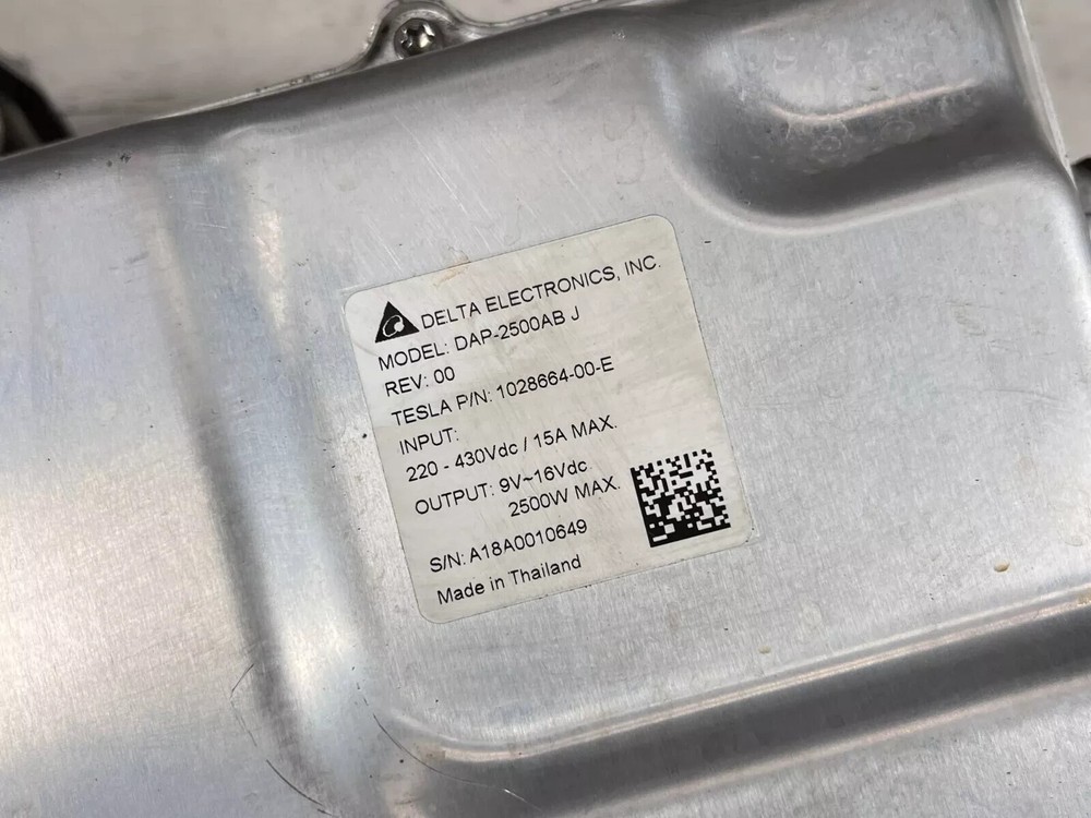 ⭕ 2016-2020 Tesla Model S MS High Voltage Dcdc Converter Module OEM 1028664-00-E