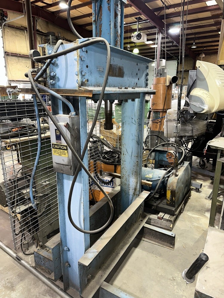 10 Ton Hydraulic Press H-Frame