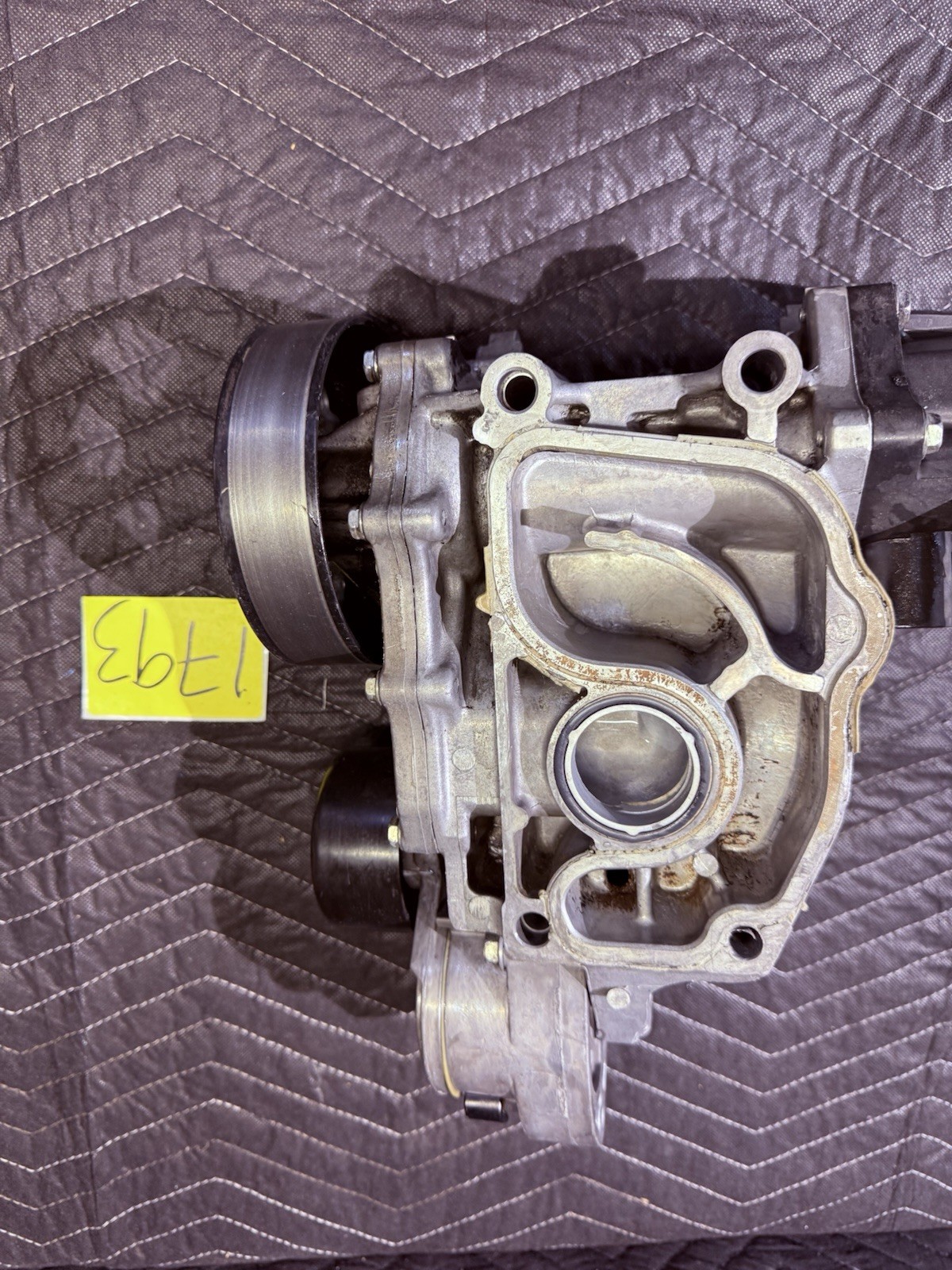 USDM OEM 04-08 Acura TSX Water Pump Housing Passage Pulley K24A2 19200-RAA-A01