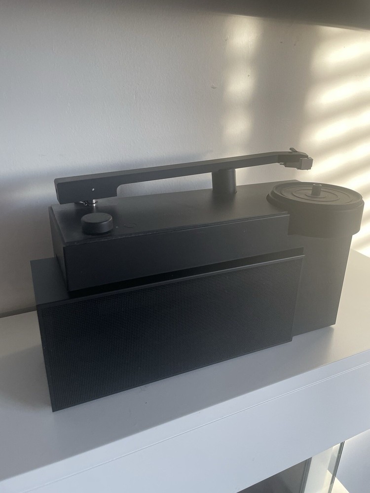 HYM DUO Record Player Jet Black PRISTINE