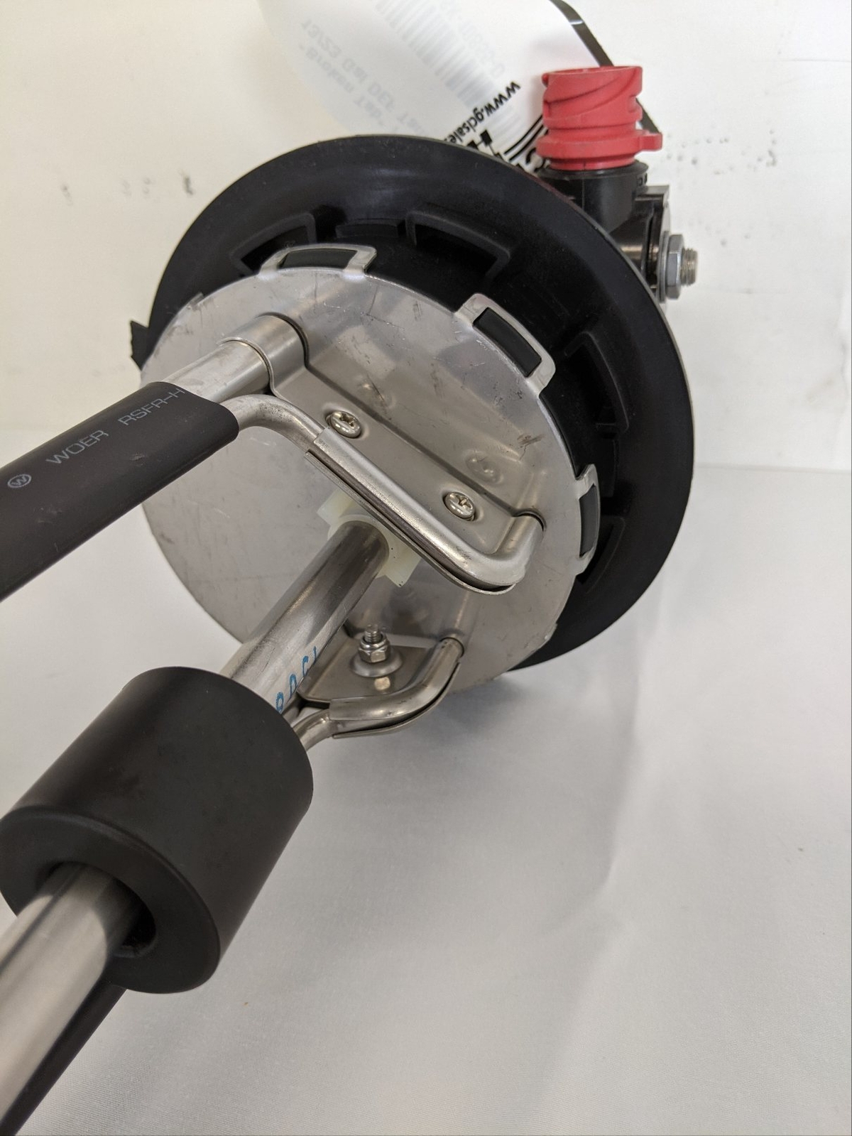 *Broken Tab* Freightliner 13/23 Gal DEF Tank Header - P/N 04-30798-000