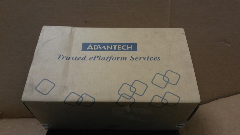 ADVANTECH ADAM-500/485 4 Slot Distributed DA&C System Data Acquisition Module