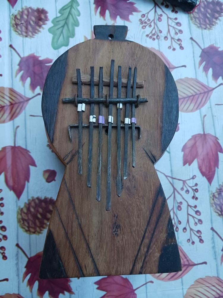 GOURD THUMB PIANO