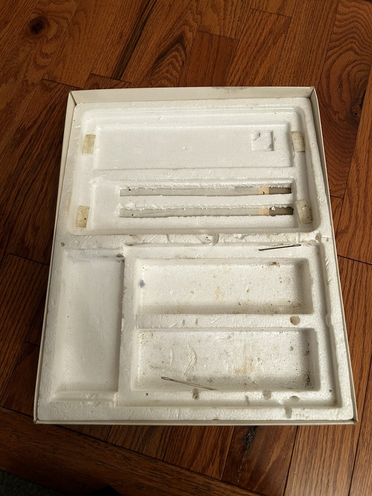 1978 Thomas salter Electronics Engineering Experiment Lab Set Not Complete