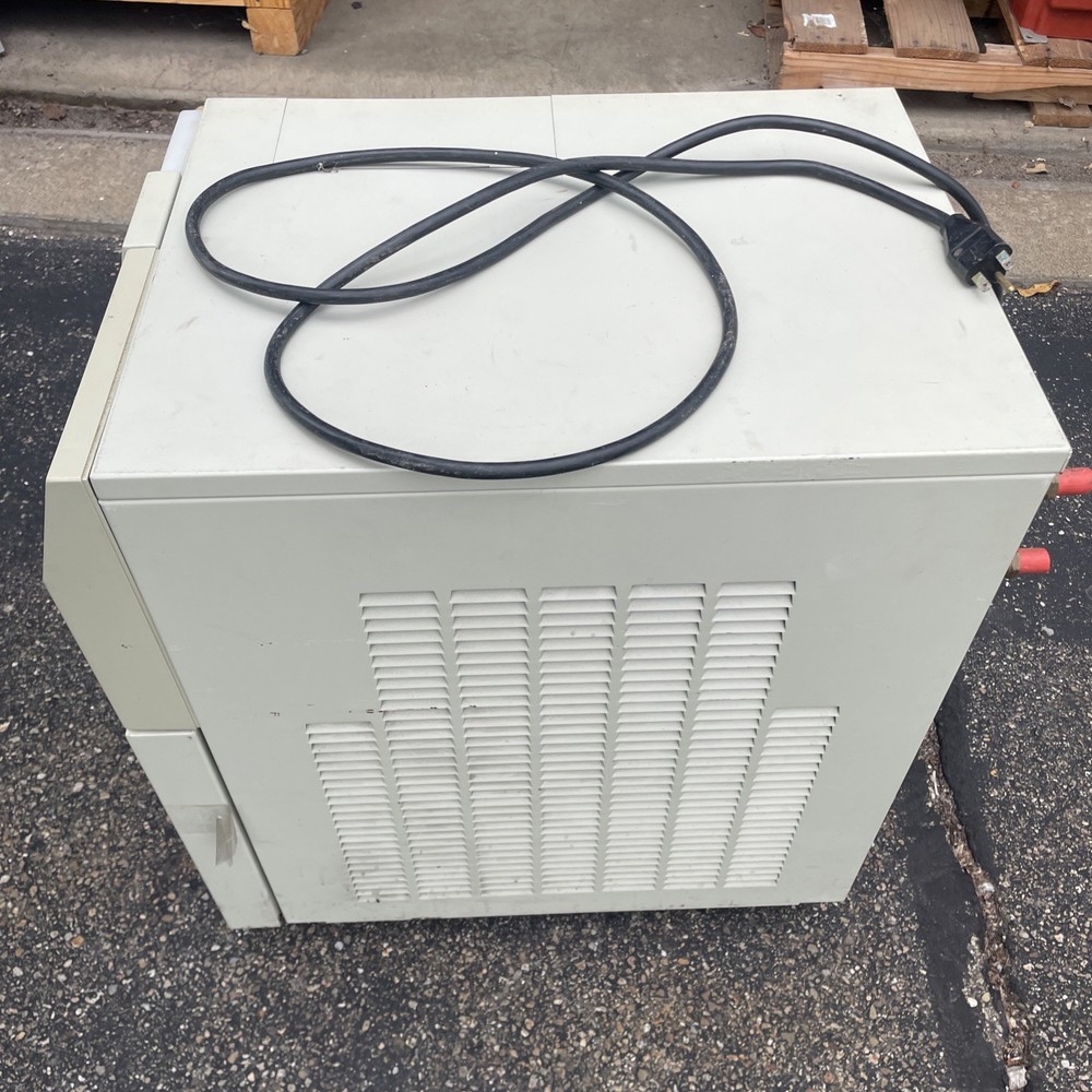 Thermo NESLAB Merlin M75 Recirculating Chiller