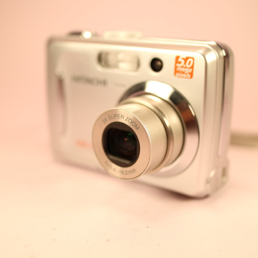 Hitachi Digital Camera HDC-551e 5.0MP Silver Tested