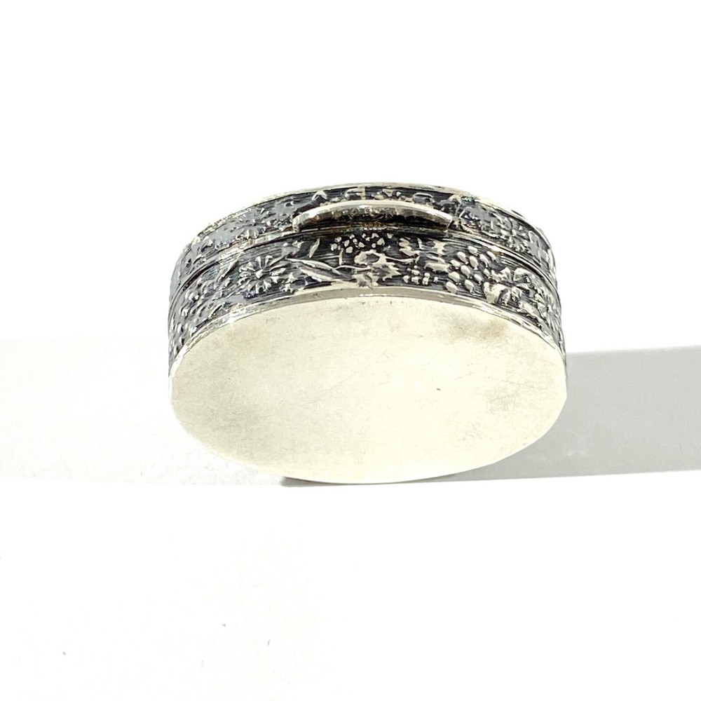 Antique Solid Silver Italian Pillbox , Hallmarked with romantic scene