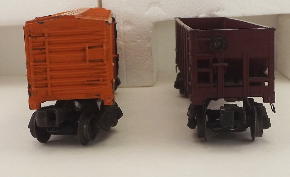 Vintage Lionel Trains & Trainmaster -