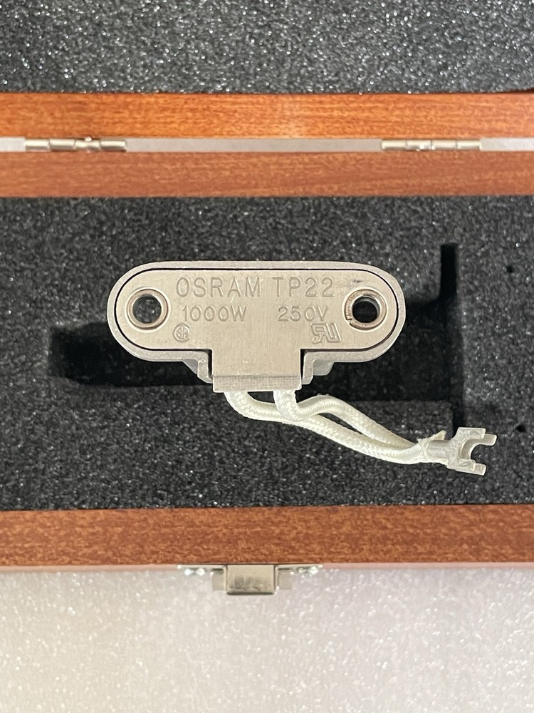 Newport 63350 Calibrated Source Lamp