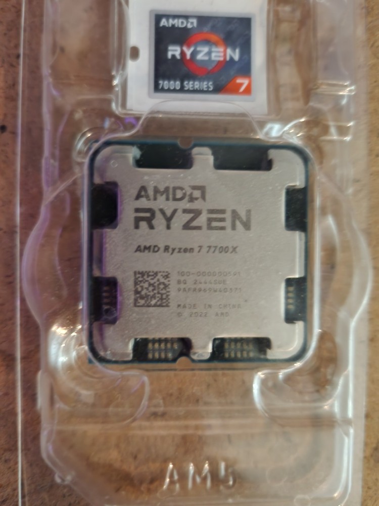 AMD Ryzen 7 7700X Zen 4 AM5 Socket 8-Core, 16-Thread, 4.5 GHz Processor