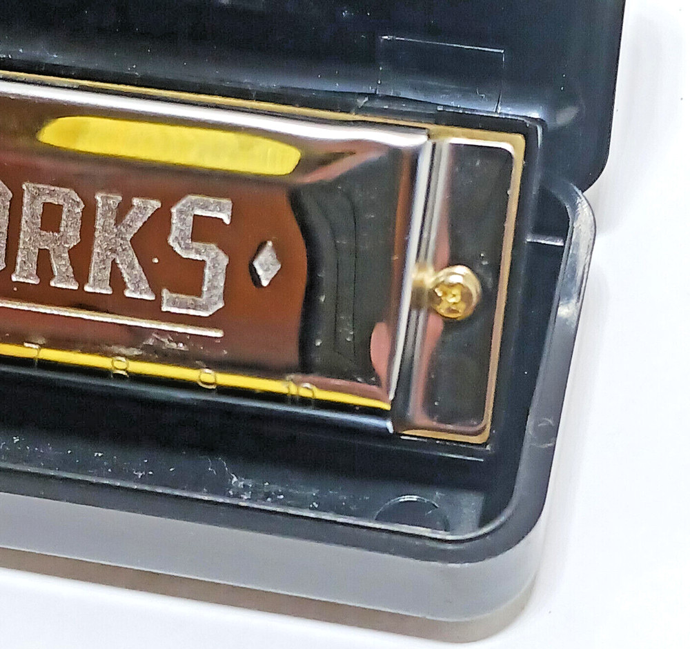 Silver Creek Ironworks Harmonica with Case key Of CC