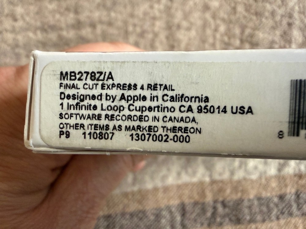 Apple Final Cut Express 4 HD - Video Editing Software - Full Retail version