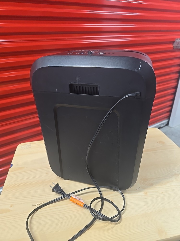 Fellowes 8 Sheet PowerShred LX41 Micro-Cut Shredder