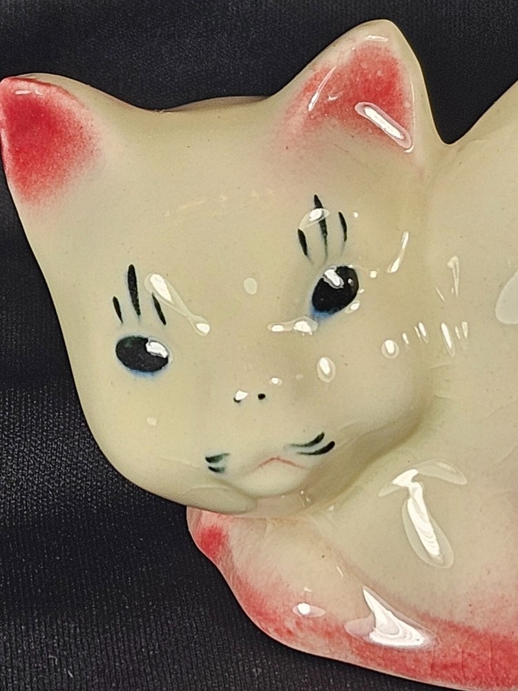 Vintage Ceramic Cat Air Wick Diffuser/Bud Vase, Red & White, Great Condition