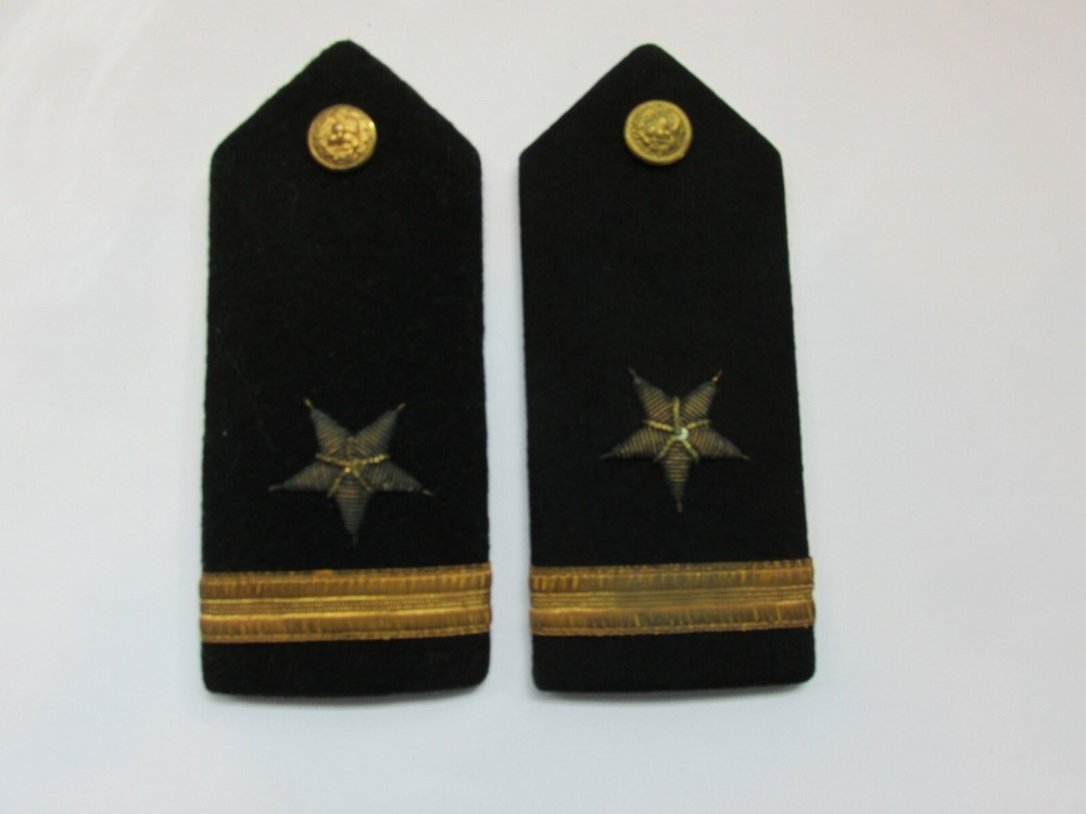US NAVY ENSIGN Shoulder boards pair matched no maker wool