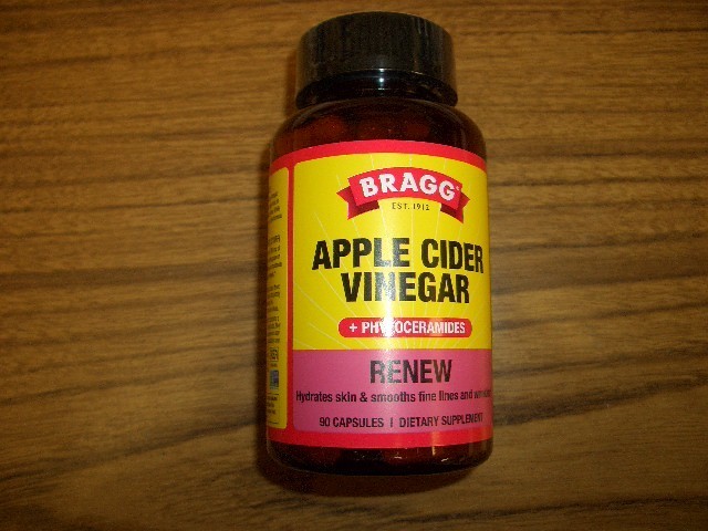 Bragg Apple Cider Vinegar + Phytoceramides  -RENEW-90 Capsules Exp 7/18/2027