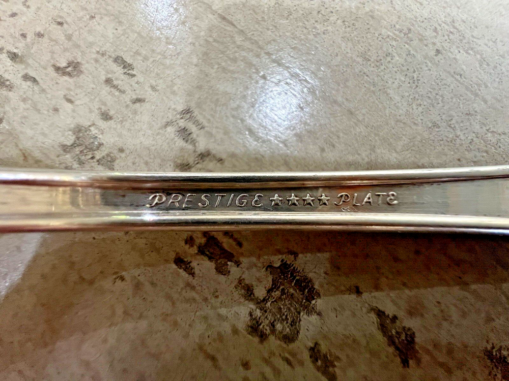 Oneida Prestige Plate Distinction 8.5" Meat Fork
