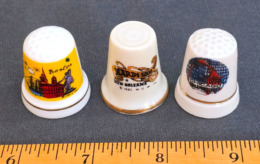 Charming 3pc Souvenir Ceramic Thimbles
