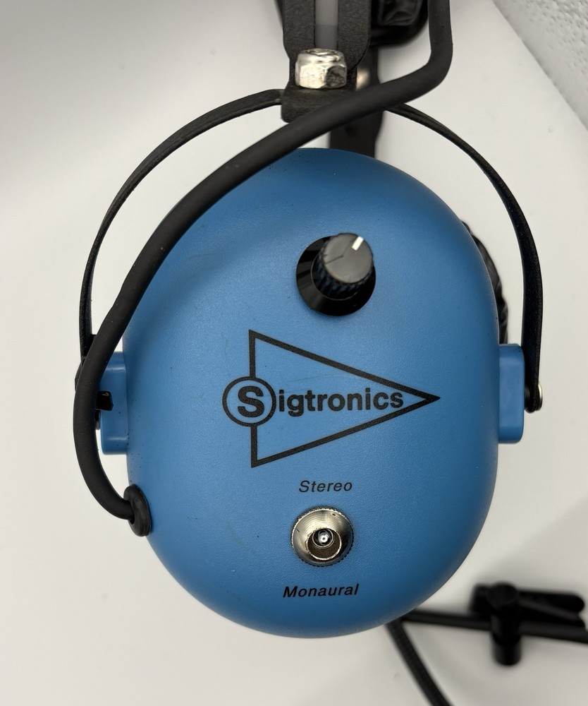 Sigtronics S-58S Stereo Aviation Headset
