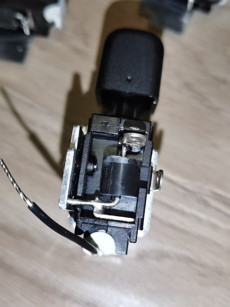 1PCS    speed control switch CGW-3125C