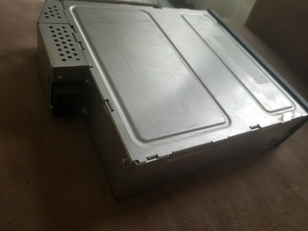 BMW E60 E61 E63 E64 5 6 Series Audio CD Changer OEM 6941416