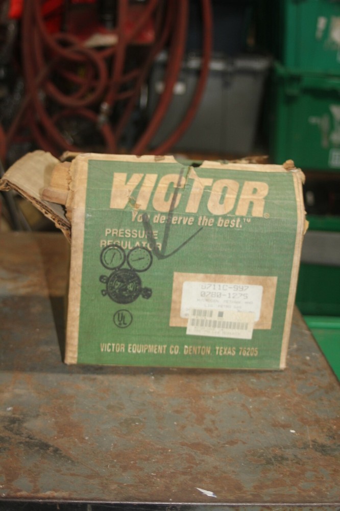 Victor Line Regulator S711C-997