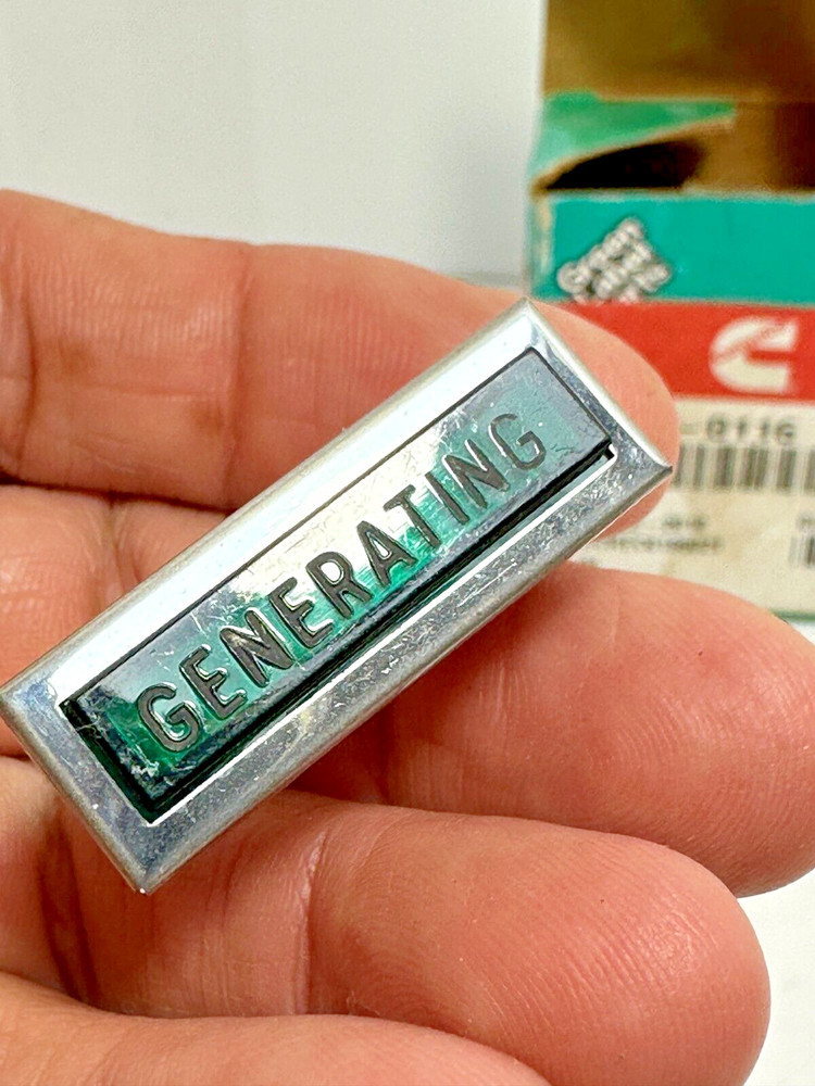 Cummins 0322-0116 LIGHT-IND Green "Generating" Indicator