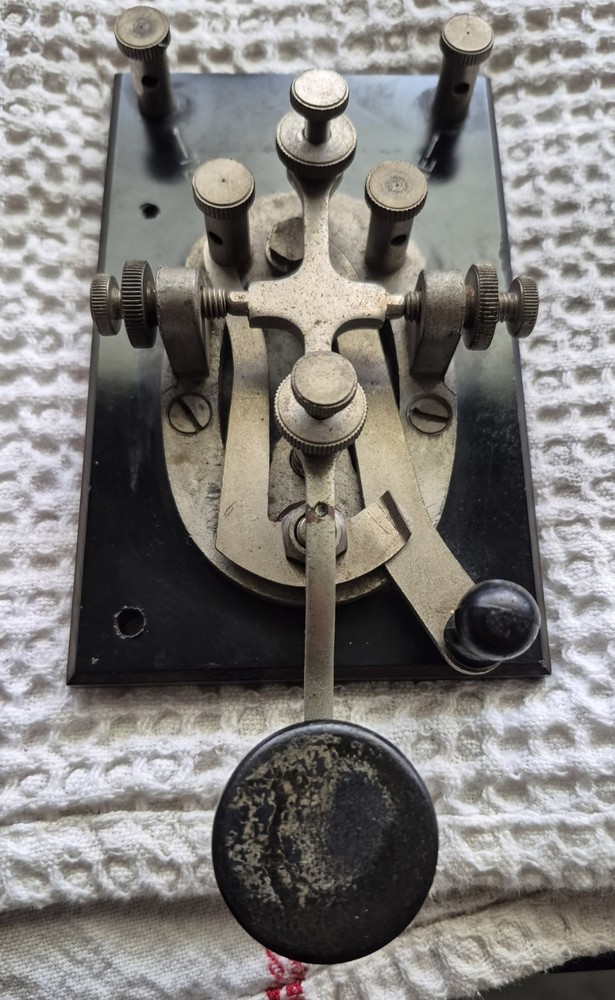 Vintage WWII J-38 Telegraph Key, No Markings, Good Shape...Look & Read
