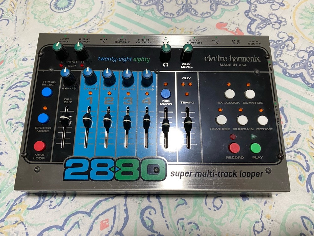 electro harmonix 2880 Looper / Footswitch Near mint!!!