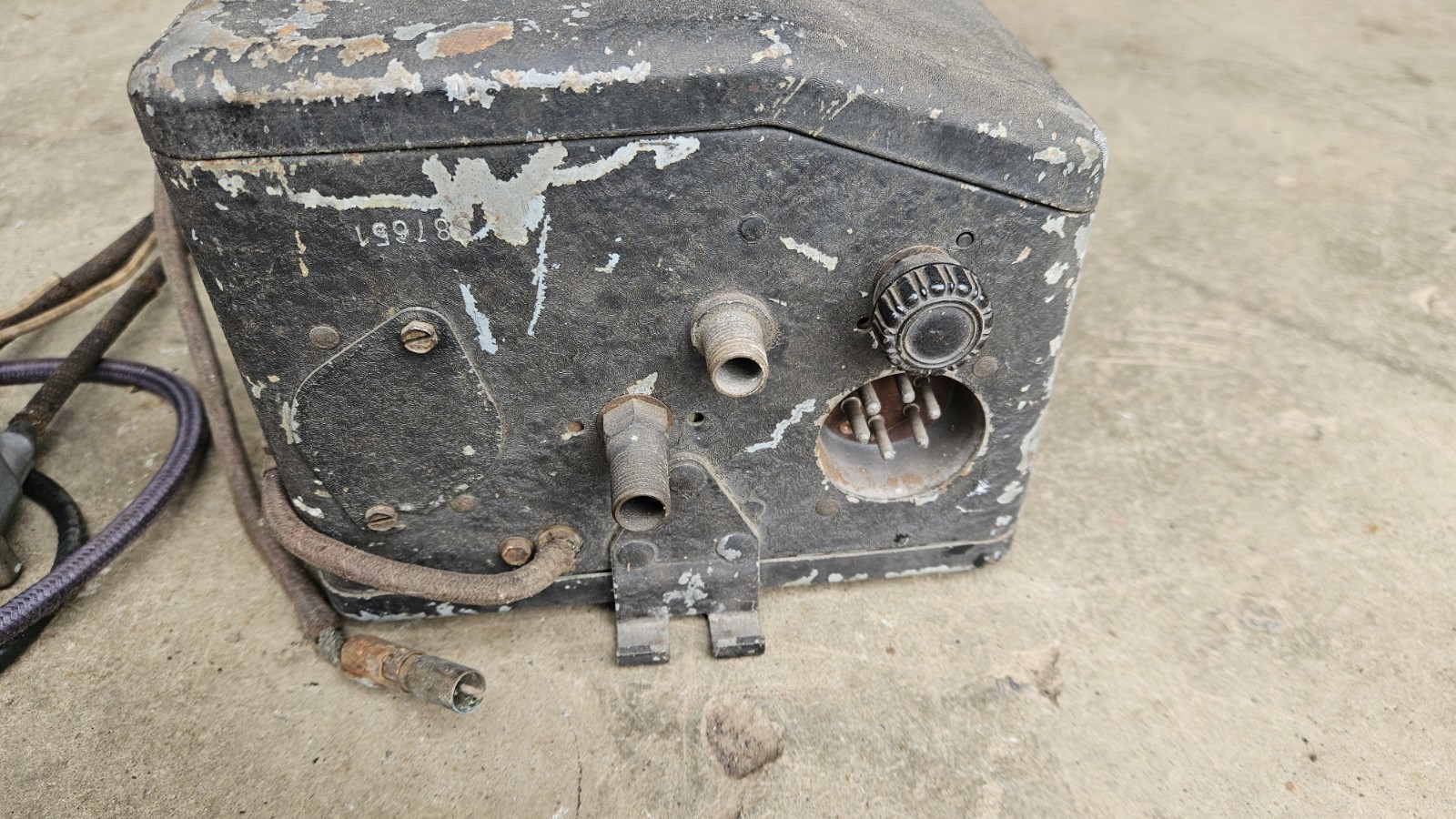 Original 1937 Ford AM Radio Box Controls Dials Repro Antenna Standard Deluxe 37