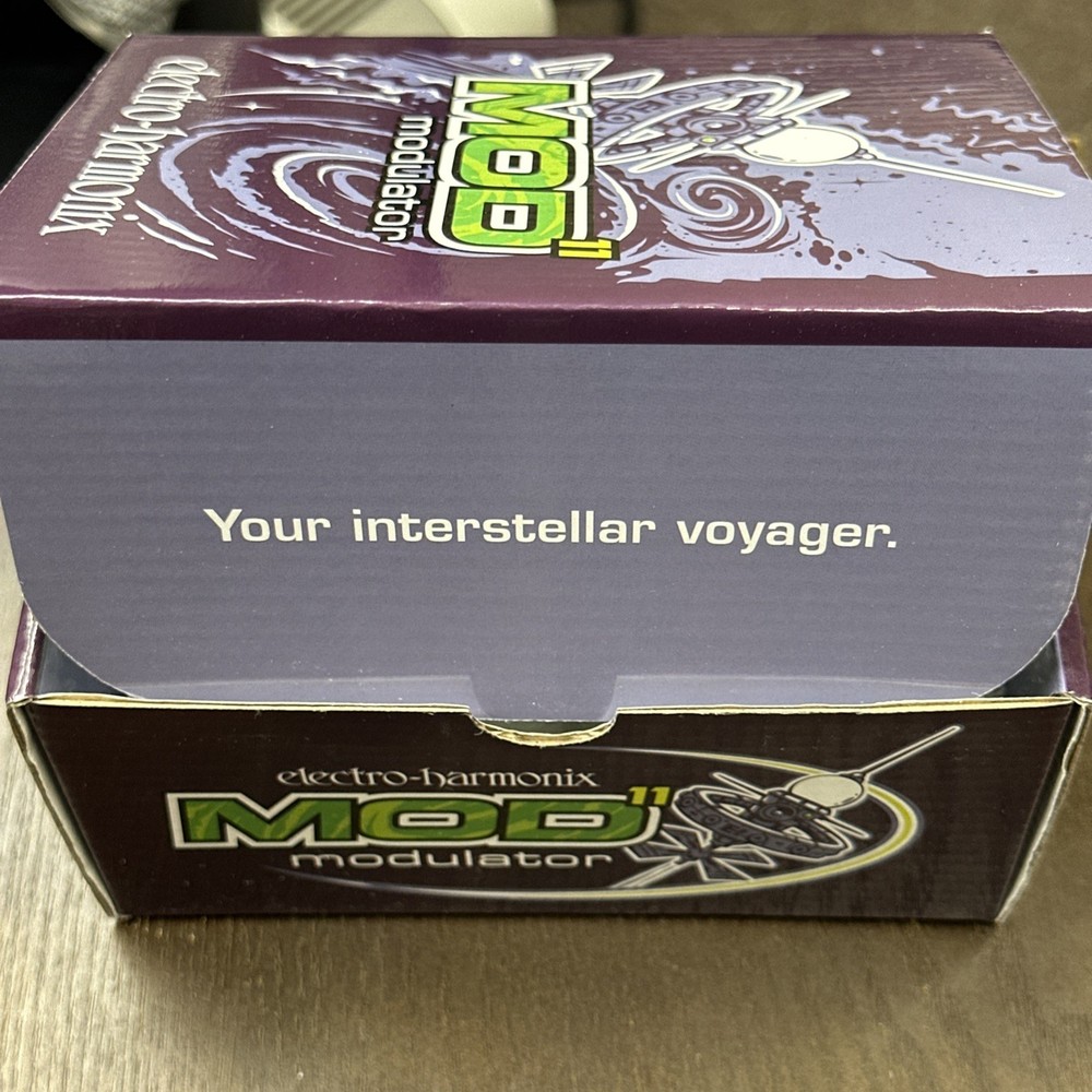 Electro Harmonix EHK MOD 11 Modulator Guitar Effects Pedal Modulation trem phase