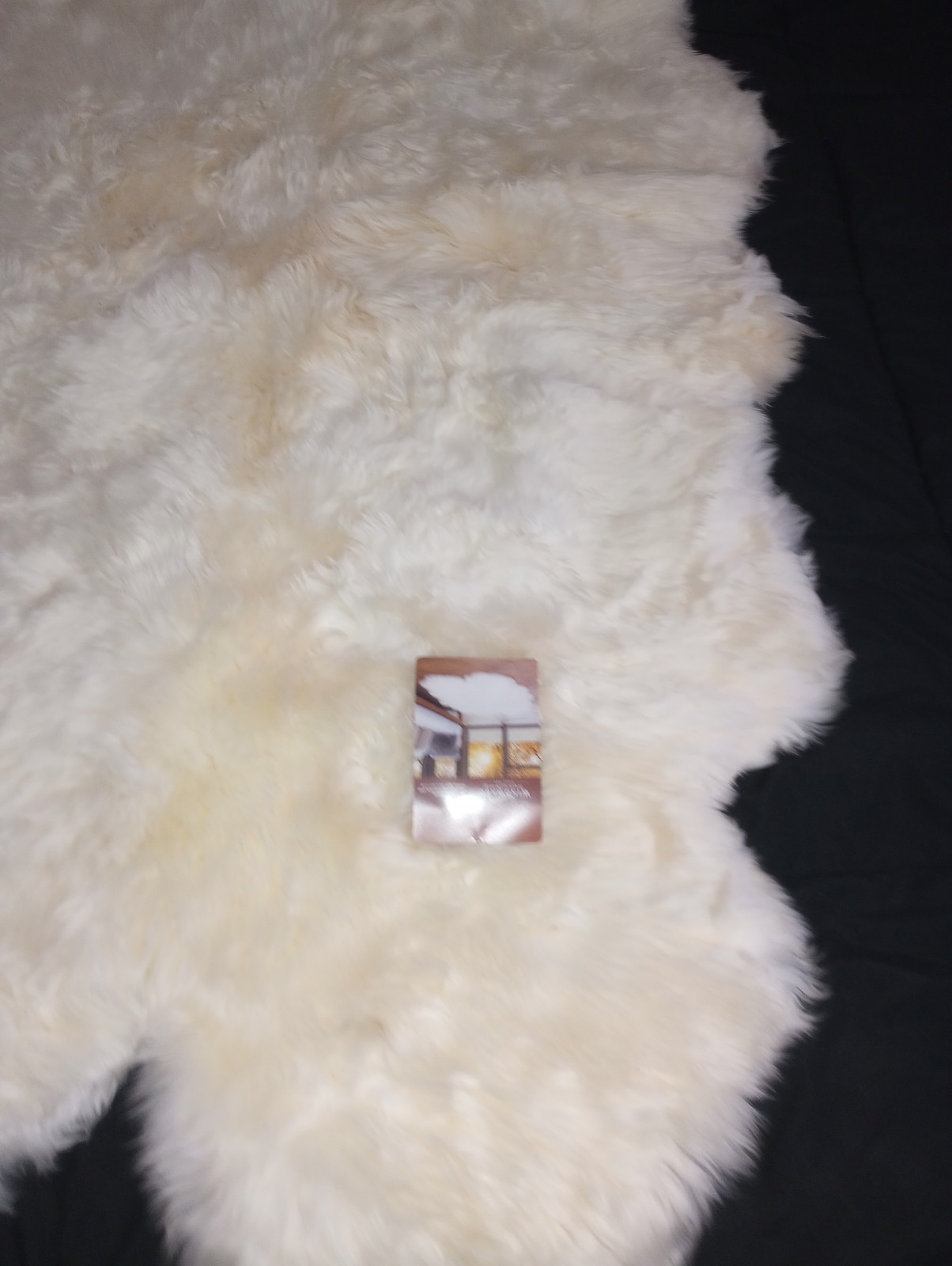 Windward Sheepskin Rug Approx 71" x 44" Inches NEW WITH TAGS 100% Genuine