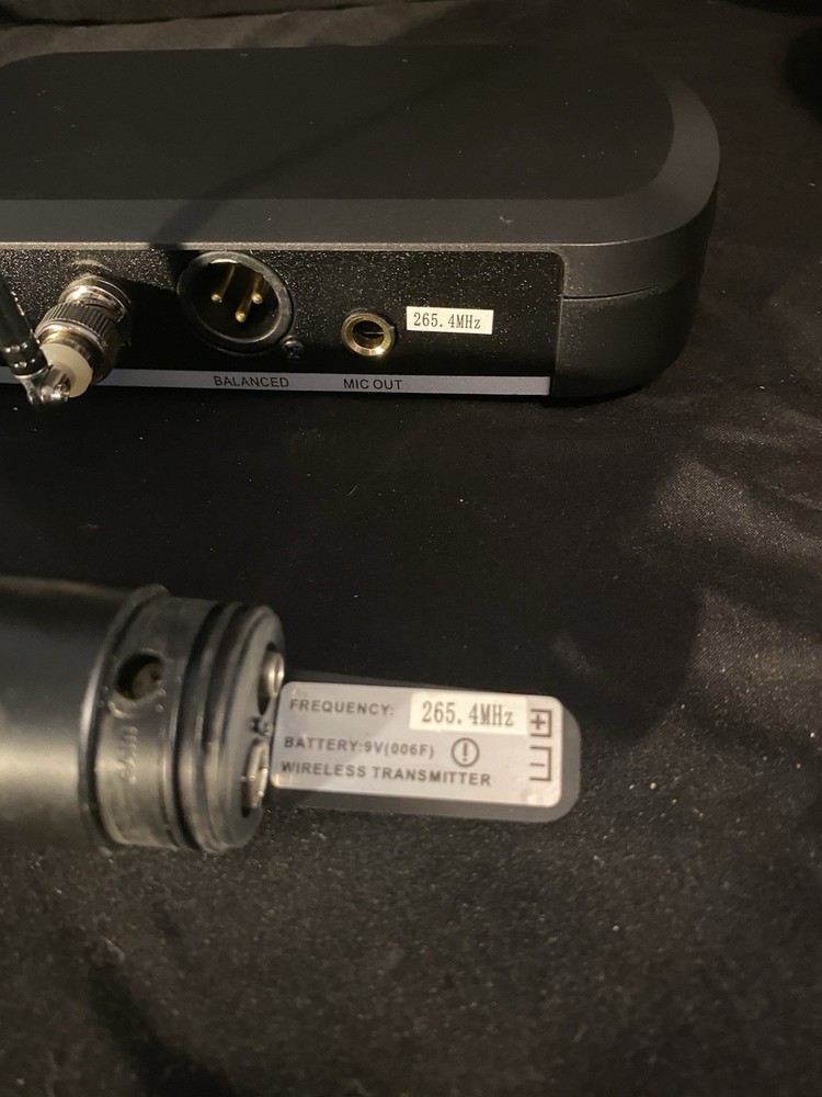 Wireless Microphone, Transmitter And Receiver, Complete Set, Used Once, Stimme