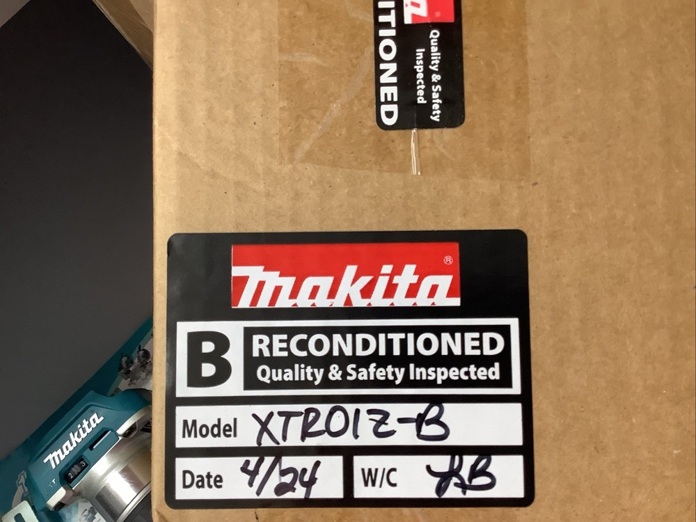 Makita Cordless Compact Router