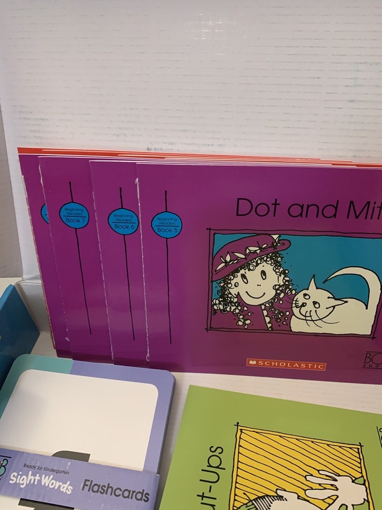Bob Books Scholastic Reading Kit Beginning Readers Sight Words Educational