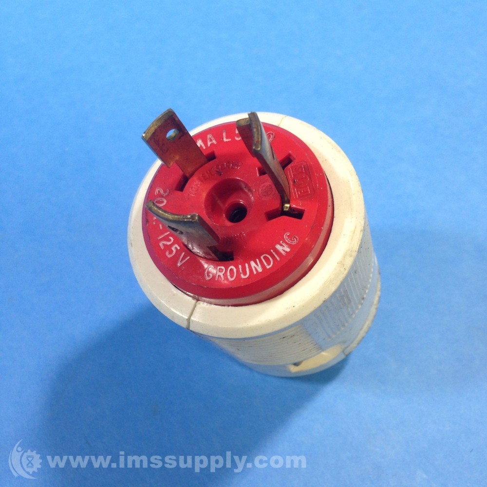 Leviton 20A Grounding Adapter USIP