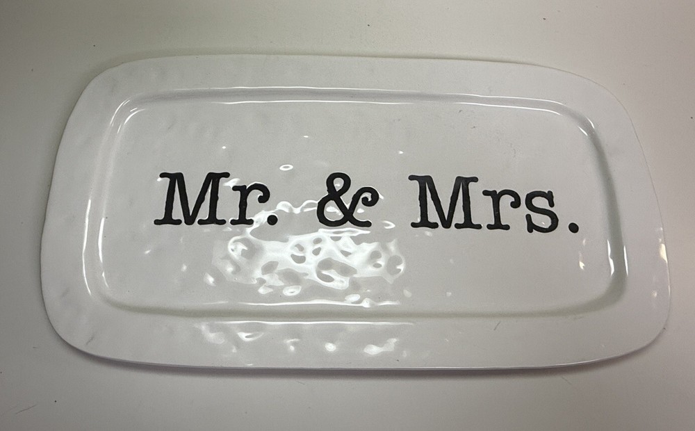 Mud Pie Mr and Mrs Ceramic Platter