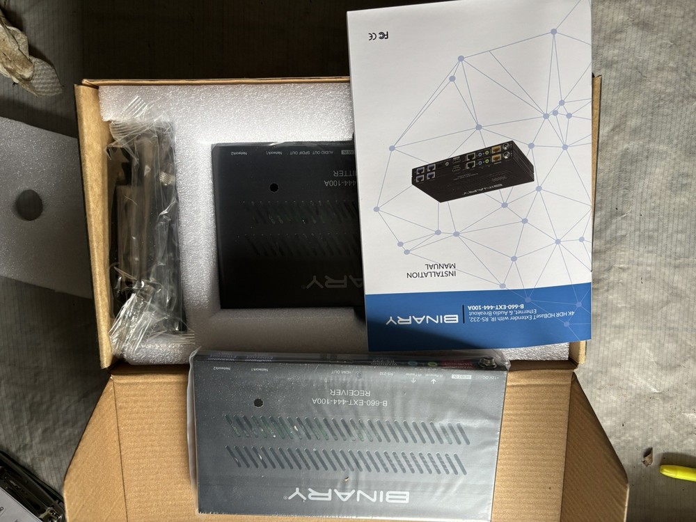 Binary B-660-EXT-444-100A 4K HDR HDMI Extender . Transmitter and Receiver