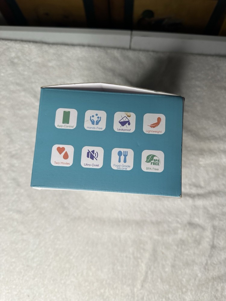 Momspeace Breast Pumps with App & Timer new Open Box