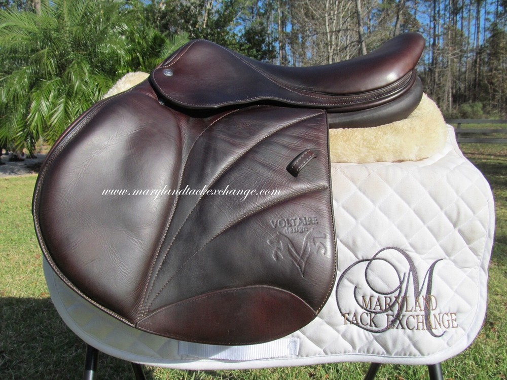 17.5" VOLTAIRE BLUE WING close contact jumping saddle-THIN FRONT PANEL 2017