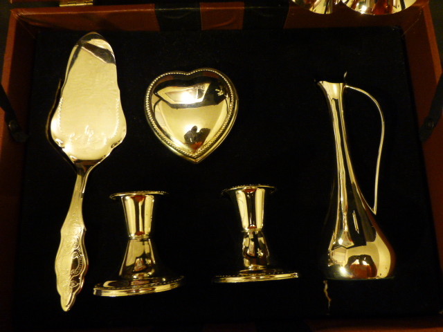 WEDDING ACCESSORIES COLLECTION SEVEN PIECE SILVER PLATED SET $285