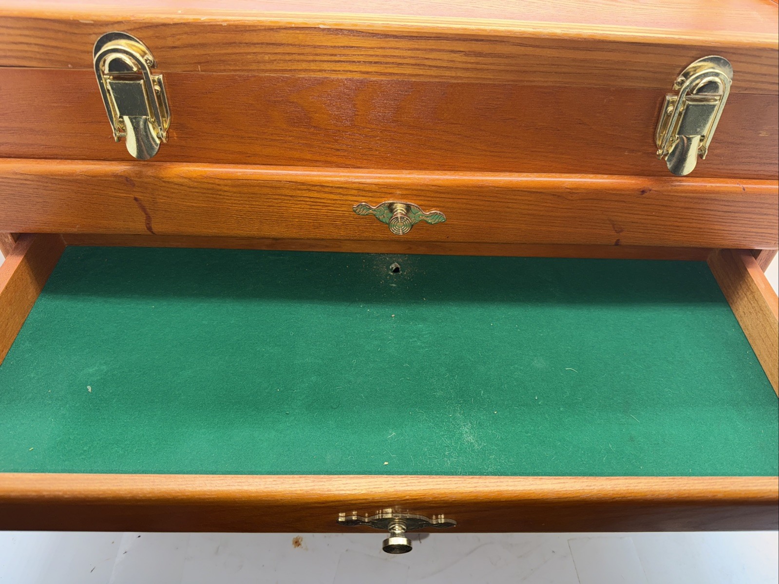 VINTAGE SISCO OAK HARDWOOD UTILITY CHEST JEWELERS COLLECTORS MACHINISTS